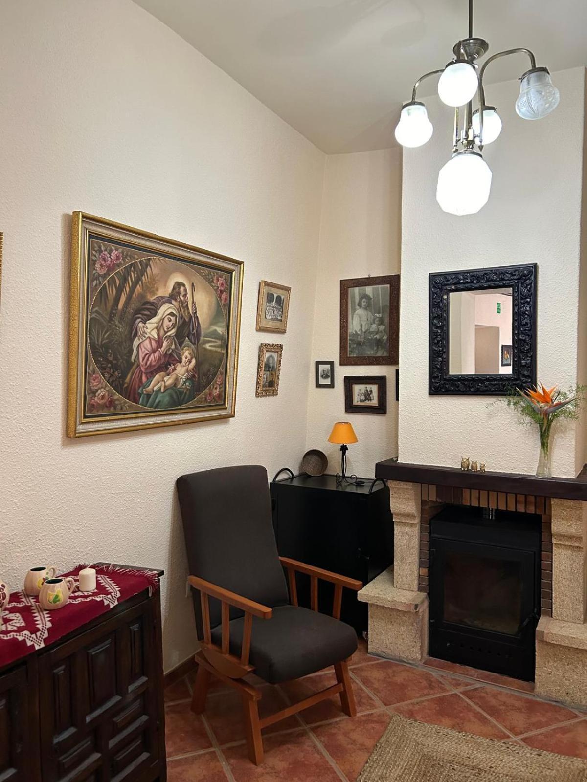 Casa Rural Tita Sacramento Hornachos ภายนอก รูปภาพ