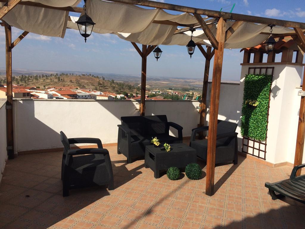 Casa Rural Tita Sacramento Hornachos ภายนอก รูปภาพ