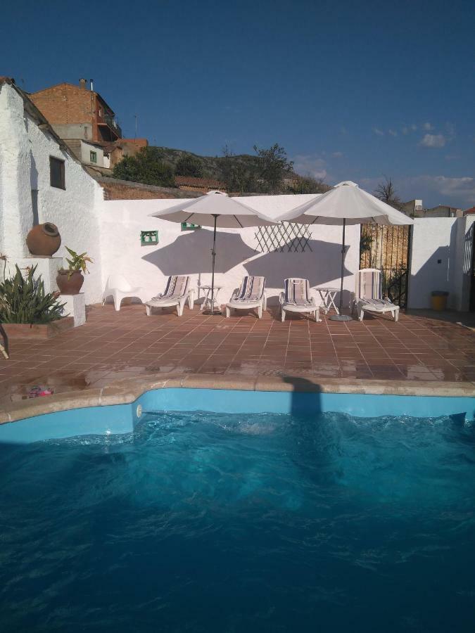 Casa Rural Tita Sacramento Hornachos ภายนอก รูปภาพ