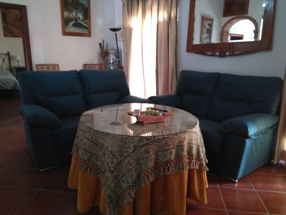 Casa Rural Tita Sacramento Hornachos ภายนอก รูปภาพ